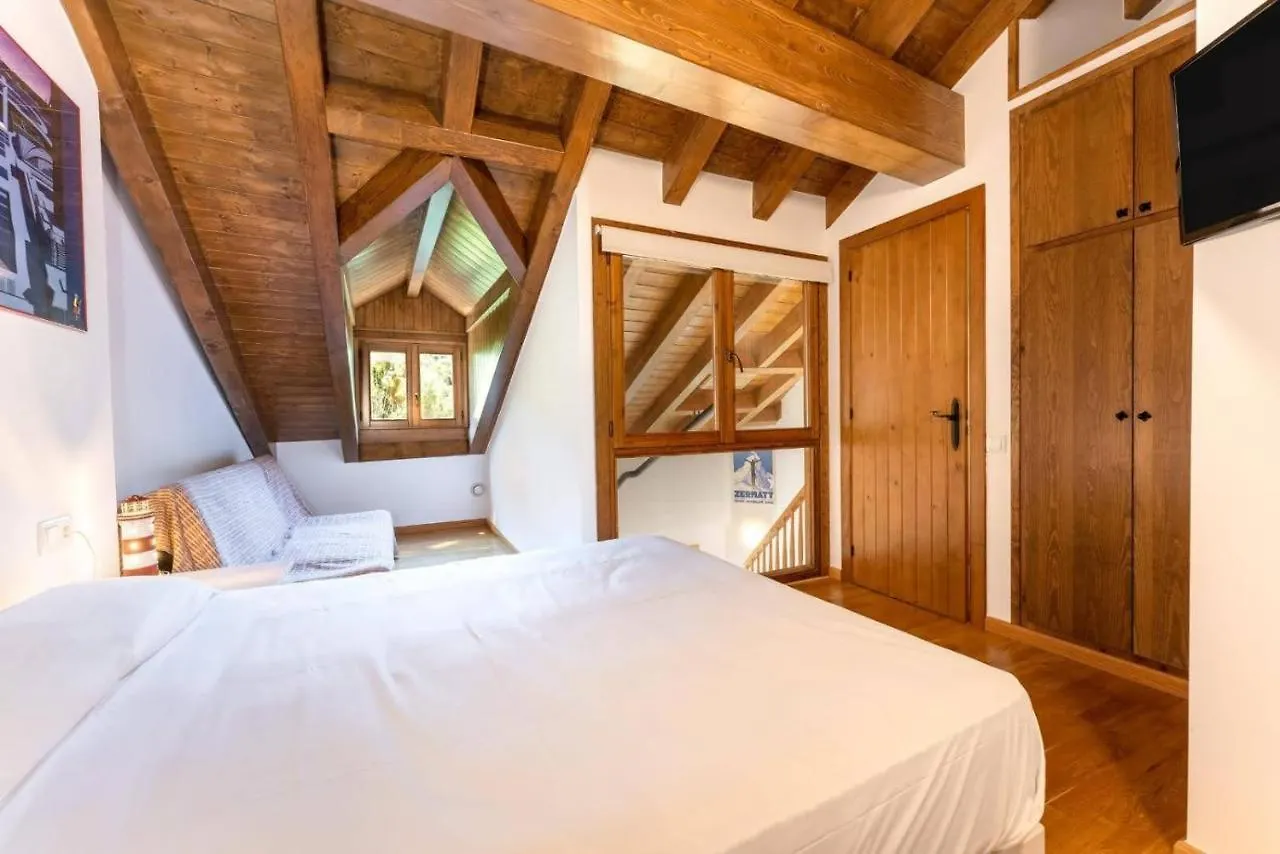 Apartamentsaloriaburg Farrera Spain