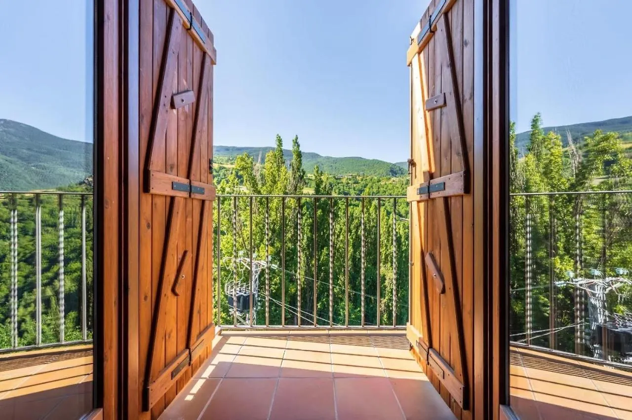 Apartamentsaloriaburg Farrera Spain
