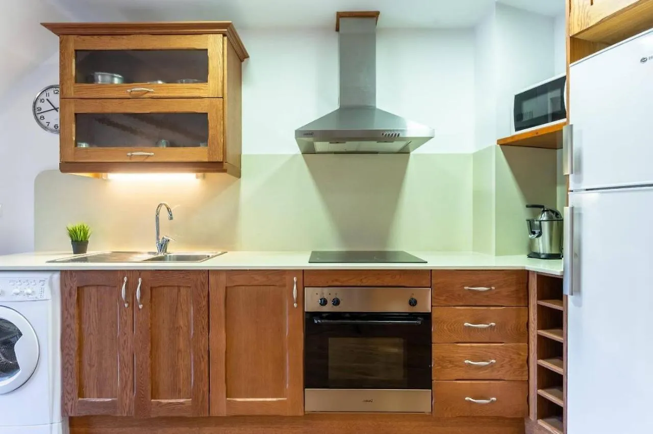 Apartamentsaloriaburg Farrera Apartment