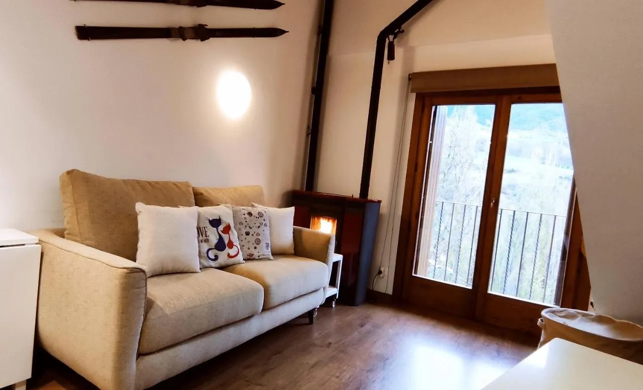 Apartamentsaloriaburg Farrera